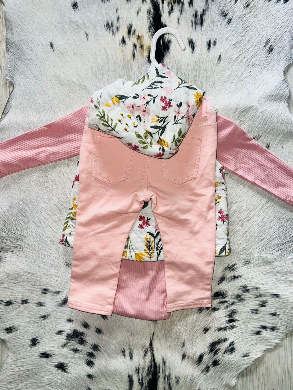 Carters 3-Piece Floral Vest Set 9m